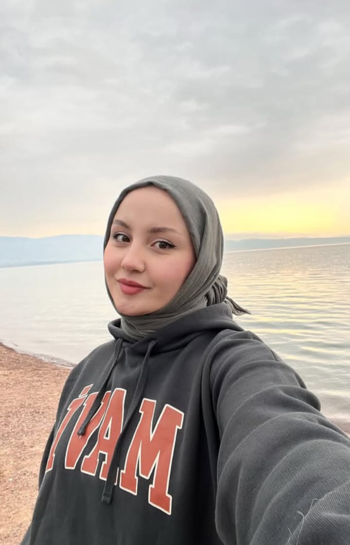 Yapraklı Sadık Kadın Bayan Escort Şirin