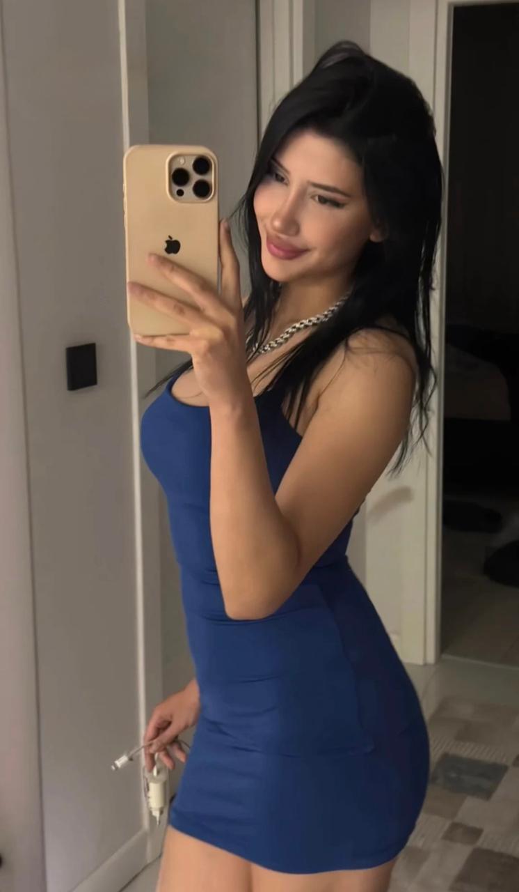 Yapraklı Şehvetli Kadın Escort Bayan Reyhan